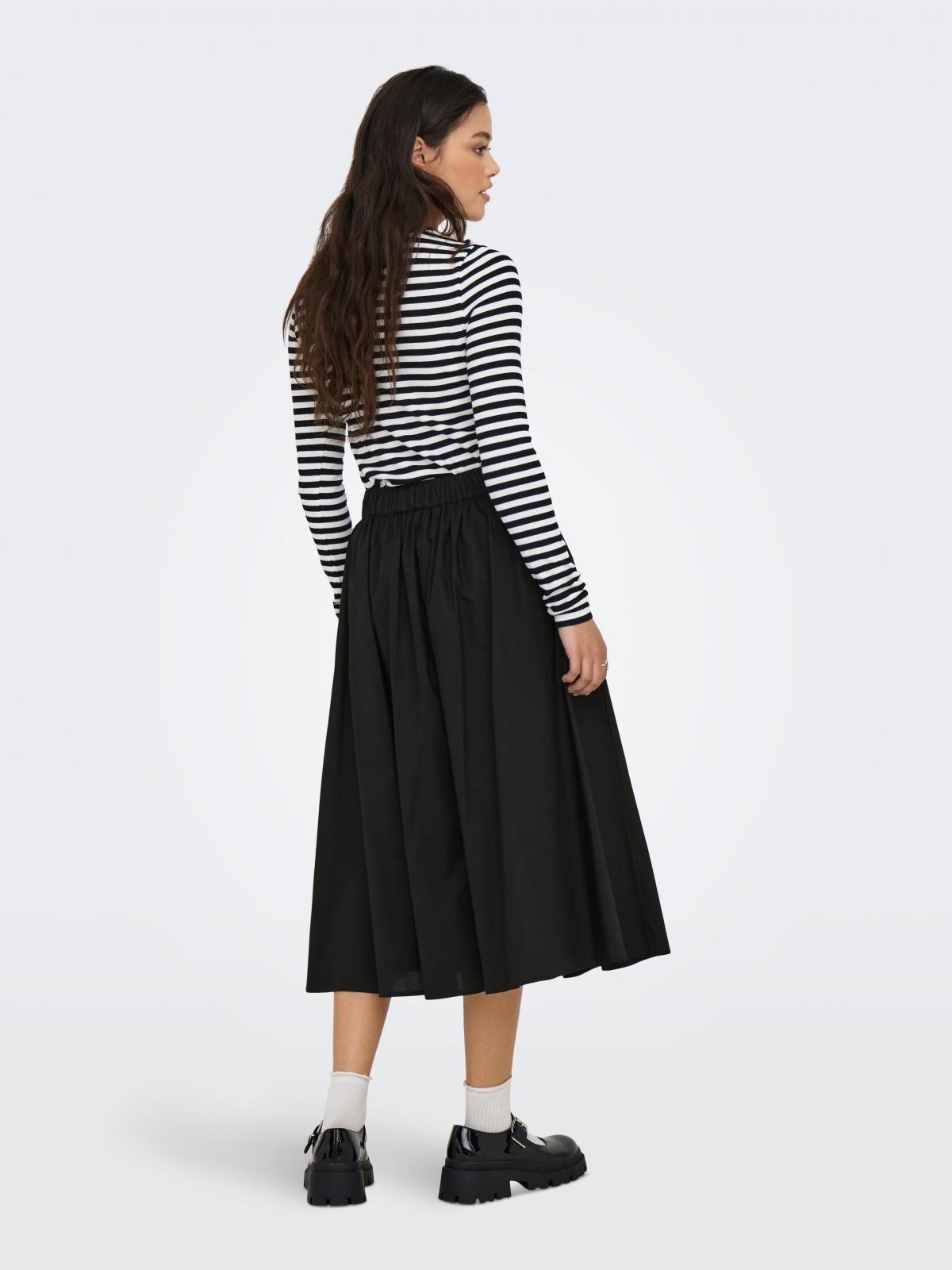 온리 베이직 롱 플레어 스커트 밴딩 15369555_2161 BLACK / BLACK - 상세 이미지 2