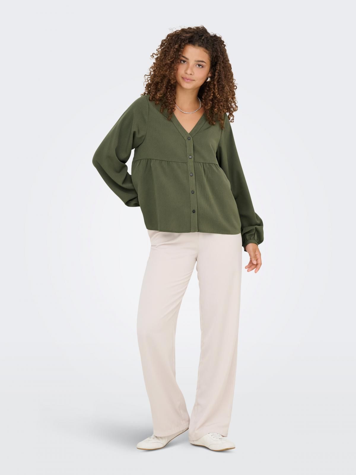 온리 브이넥 벌룬 슬리브 블라우스 15357424_4263 GREEN / KALAMATA - 상세 이미지 5
