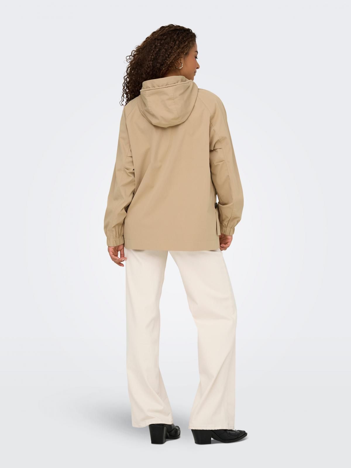 온리 테크니컬 베이지 하이넥 버튼 재킷 15354447_240 BROWN / TANNIN - 상세 이미지 3