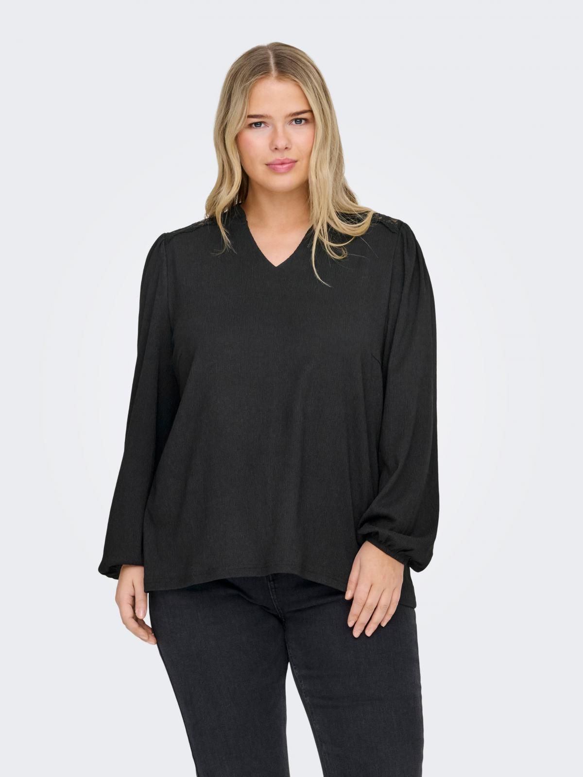 온리 빅사이즈 링클 크레이프 V넥 블라우스 15358646_2161 BLACK / BLACK - 상품 이미지
