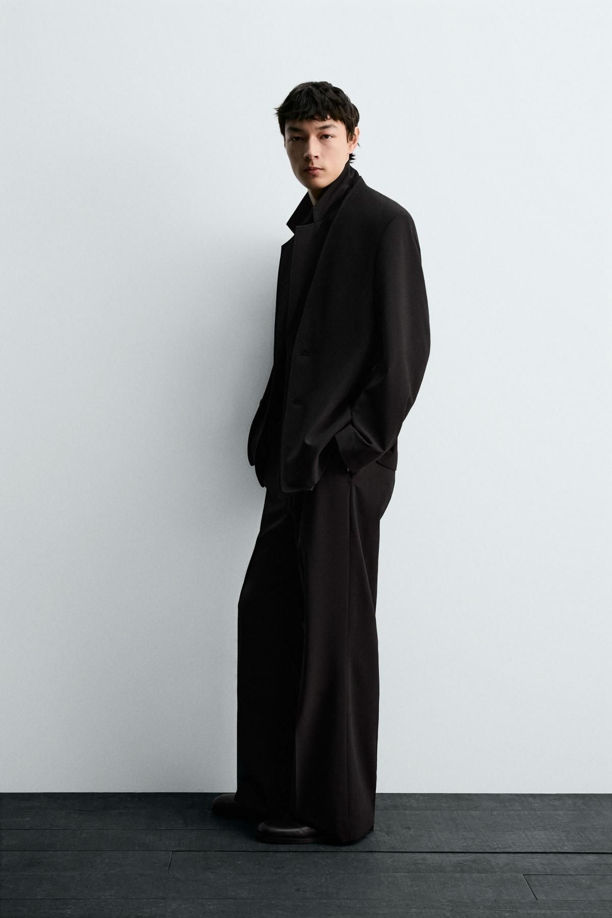 자라 와이드핏 플리츠 수트 팬츠 블랙 7380/451 BLACK - 상세 이미지 4