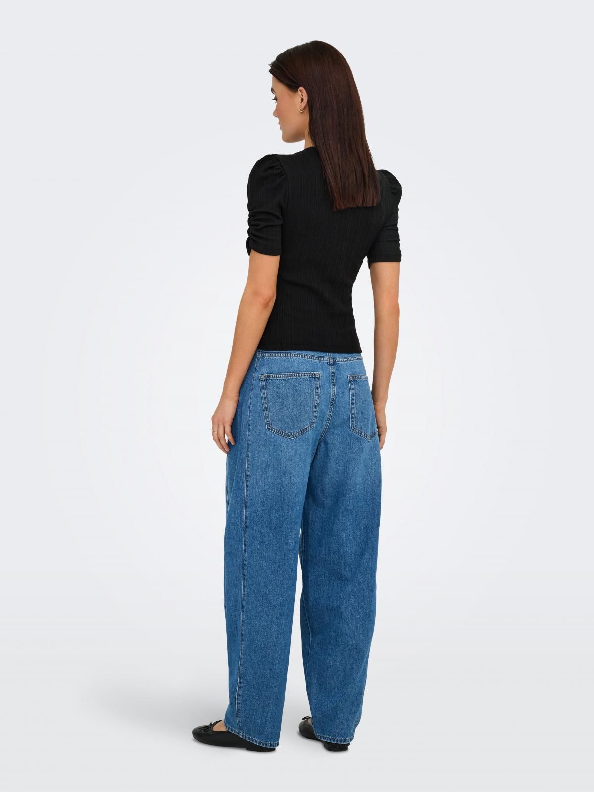 온리 베이직 퍼프소매 라운드넥 반팔 티셔츠 15340734_2161 BLACK / BLACK - 상세 이미지 2