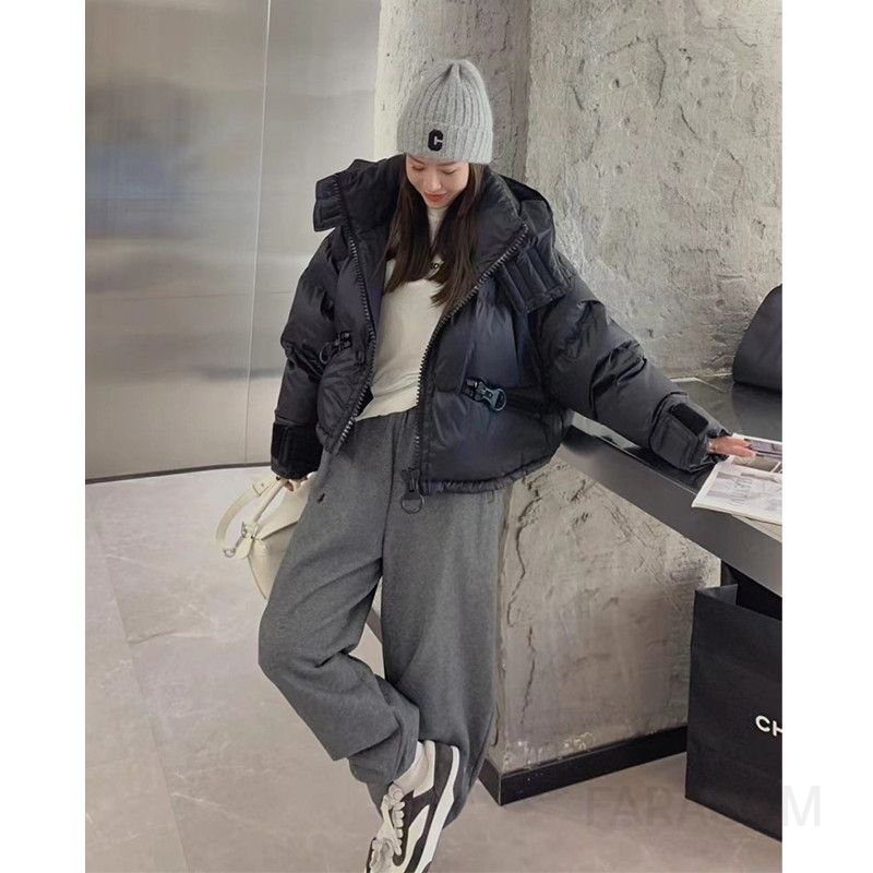 여성 루즈핏 오버핏 데일리 후드 숏패딩 점퍼 아우터 따뜻한 볼륨 솜패딩 캐주얼 겨울 외투 코디룩 - 상세 이미지 4