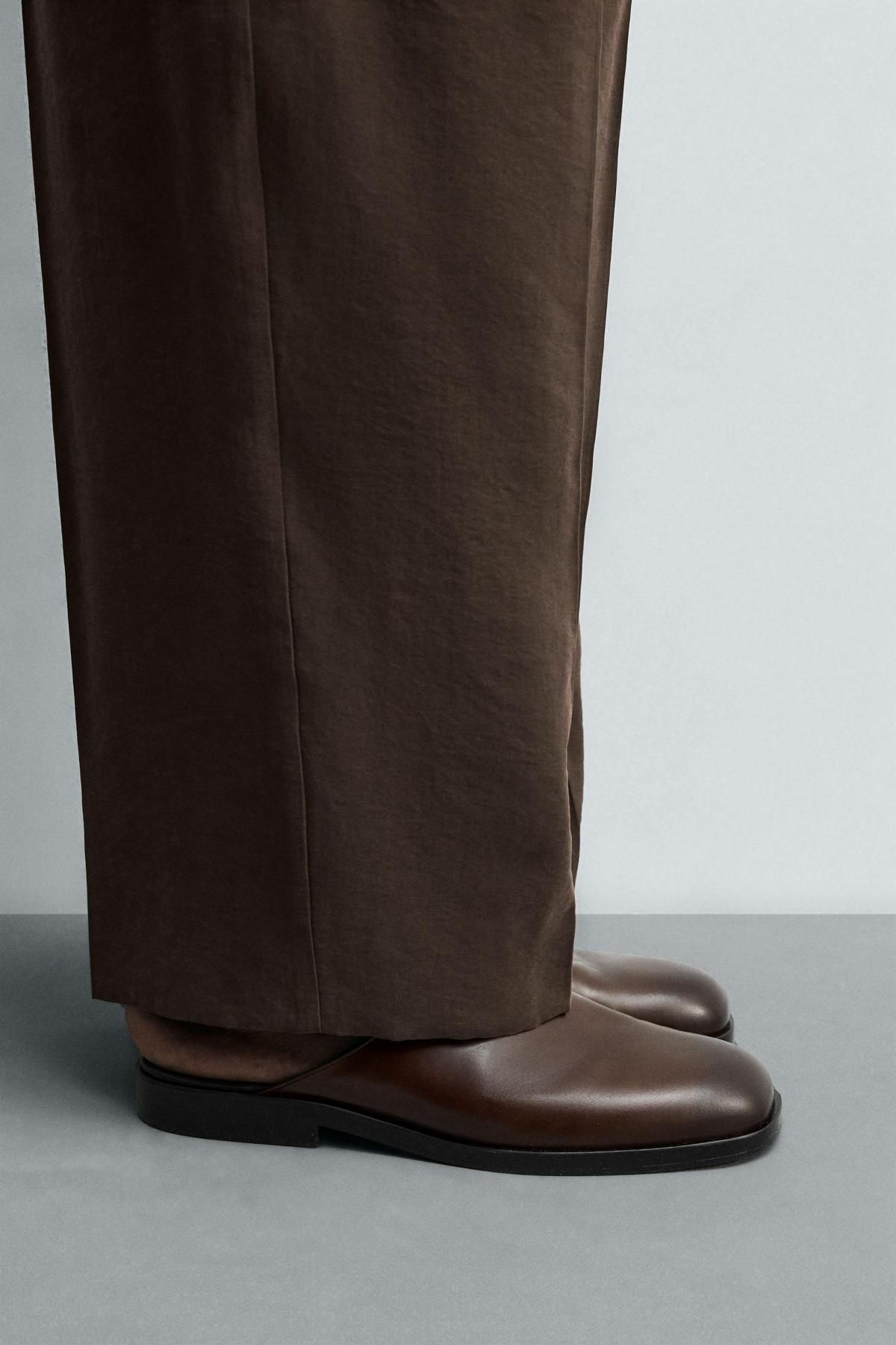 자라 클래식 레더 클로그 브라운 슬리퍼 2495/620 BROWN - 상세 이미지 3