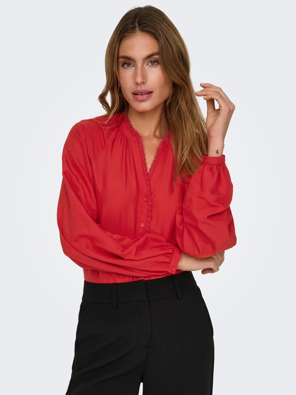 제이디와이 레이스 디테일 레드 긴팔 셔츠 15336910_2060 RED / BARBADOS CHERRY - 상품 이미지