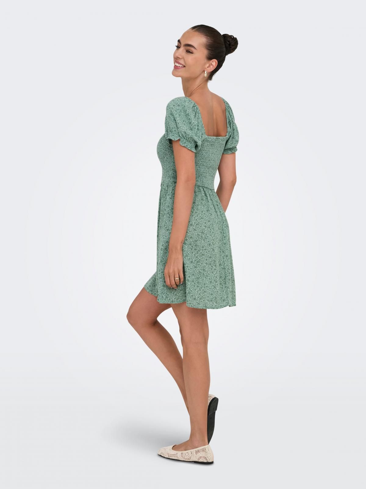 온리 플로럴 스모크 미니 원피스 스퀘어넥 15366884_1469_1245969 GREEN / BALSAM GREEN - 상세 이미지 2