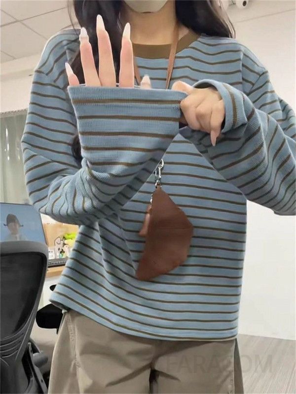 여성 루즈핏 라운드넥 스트라이프 티셔츠 긴팔 데일리룩 간절기 캐주얼 베이직 기본티 가을 - 상세 이미지 2