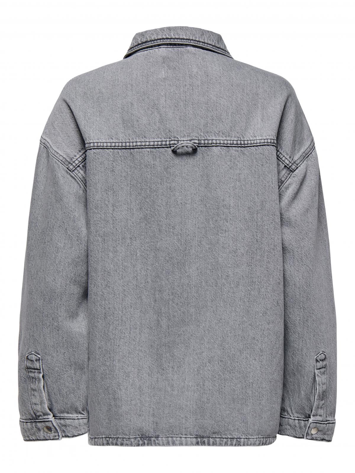 온리 오버핏 데님 긴팔 셔츠 15336153_2105 GREY / MEDIUM GREY DENIM - 상세 이미지 4