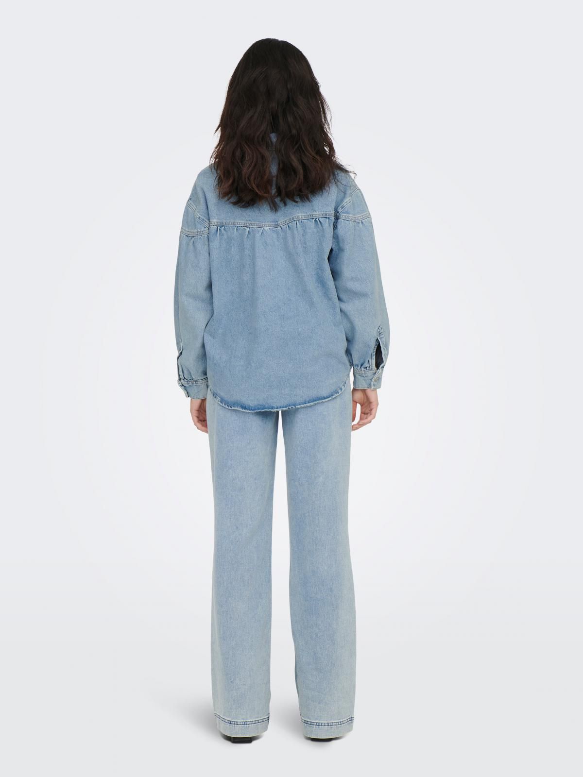 온리 오버핏 데님 데일리 재킷 15284611_2116 BLUE / LIGHT BLUE DENIM - 상세 이미지 2