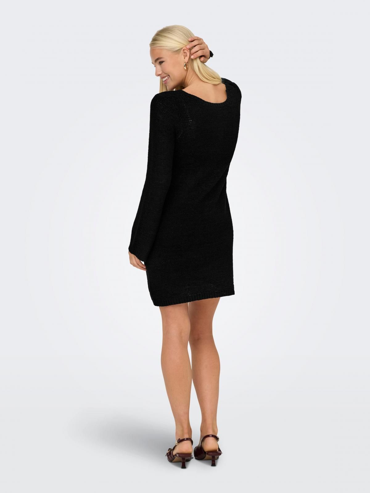 온리 데일리 라운드넥 니트 미니 원피스 블랙 15339433_2161 BLACK / BLACK - 상세 이미지 2