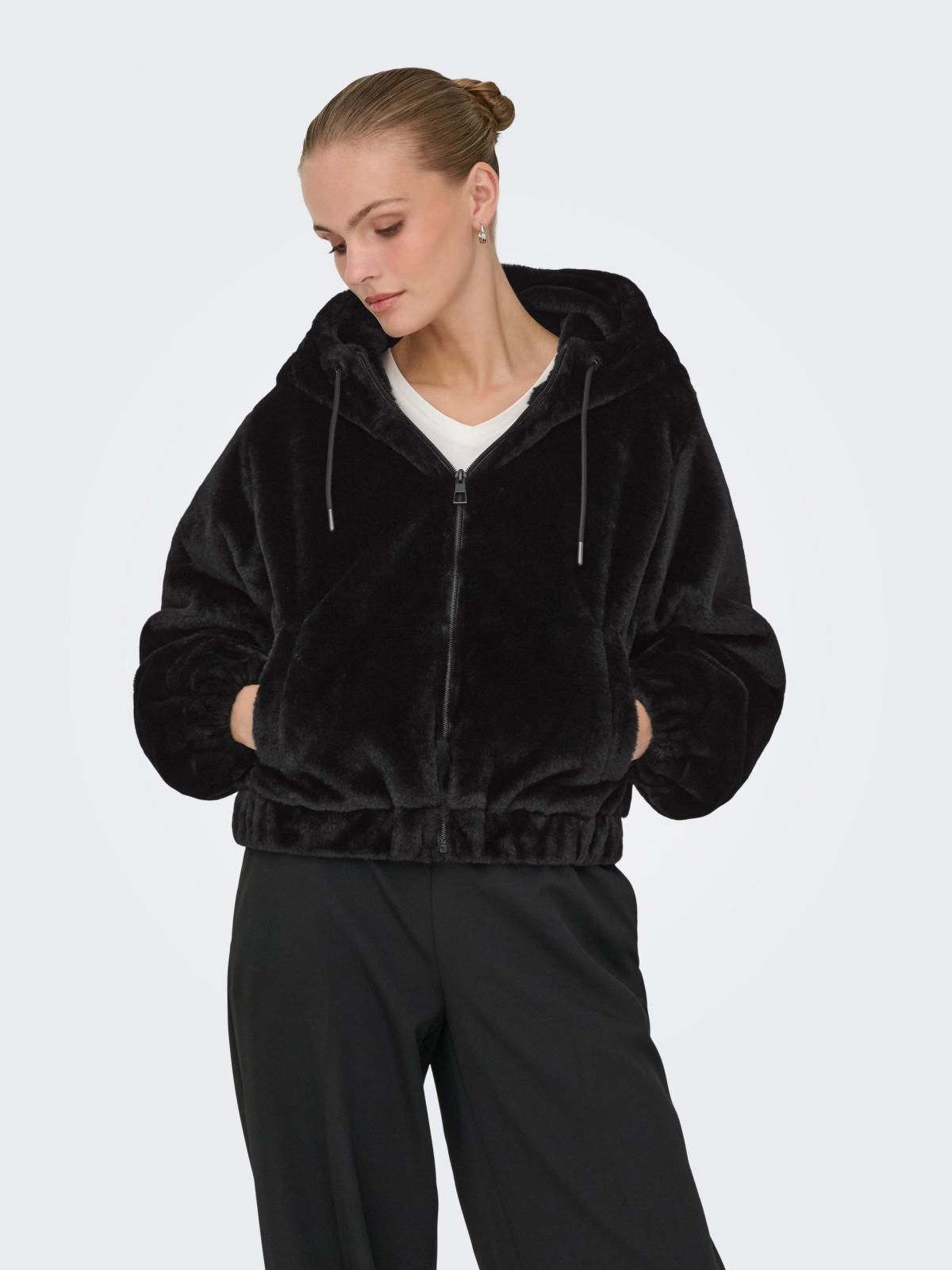 제이디와이 블랙 페이크퍼 후드 집업 재킷 15359329_2161 BLACK / BLACK - 상품 이미지