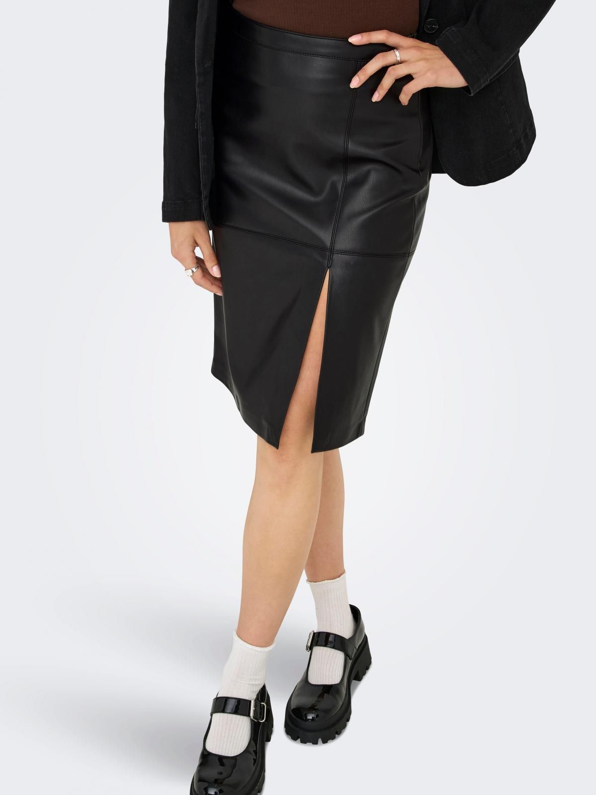 온리 페이크레더 미디 펜슬 스커트 슬릿 15315998_2161 BLACK / BLACK - 메인 이미지