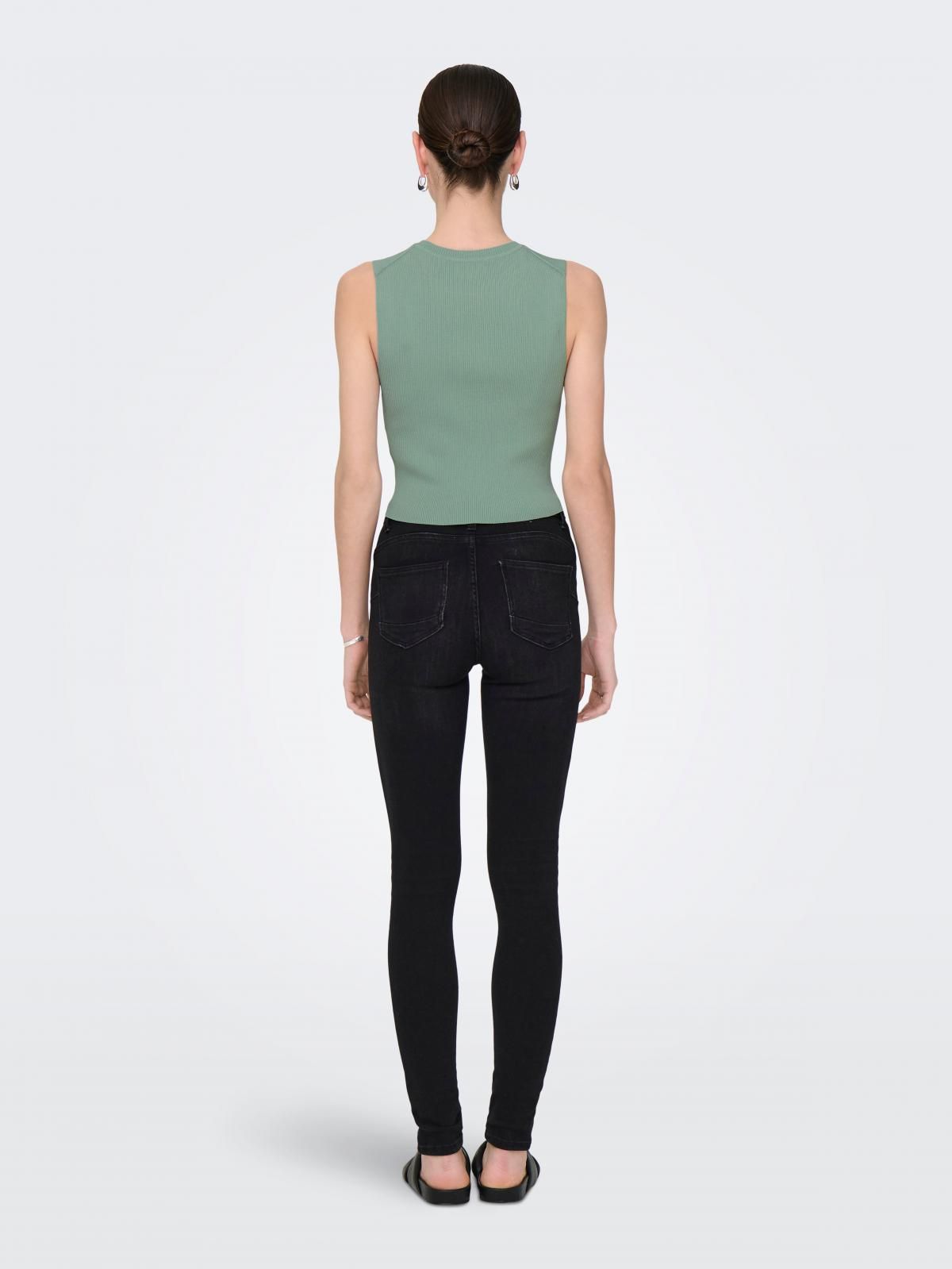 온리 플렉서블 니트 민소매 크롭 탑 15255533_1453 GREEN / JADEITE - 상세 이미지 3