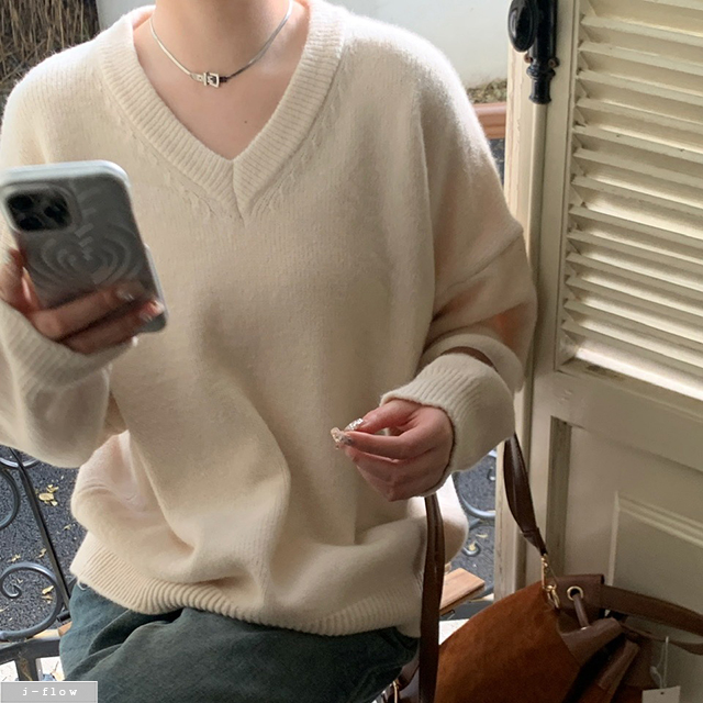카보 브이넥 오버핏 하프 울 니트 3col 겨울 봄 루즈핏 롱 부드러운 데일리 제이플로우 - 상세 이미지 5