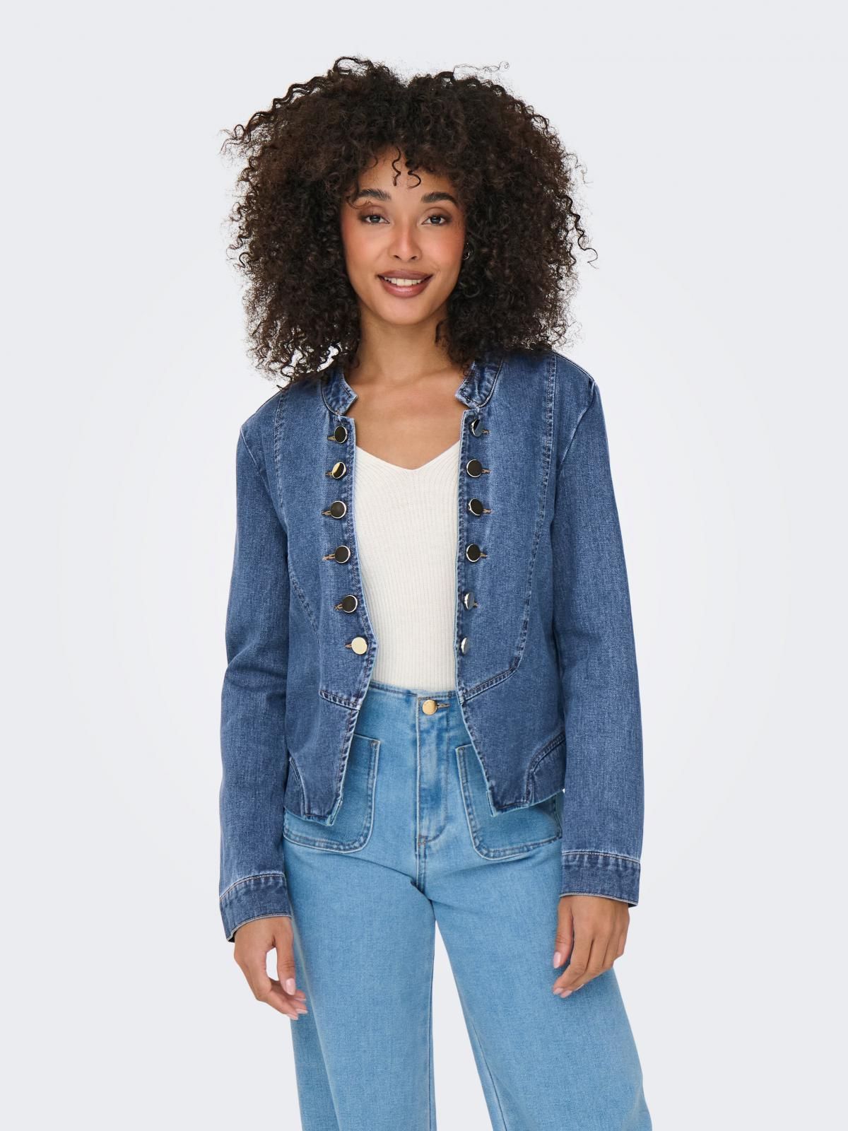 온리 트렌디 버튼 장식 데님 재킷 15353227_2115 BLUE / MEDIUM BLUE DENIM - 상품 이미지