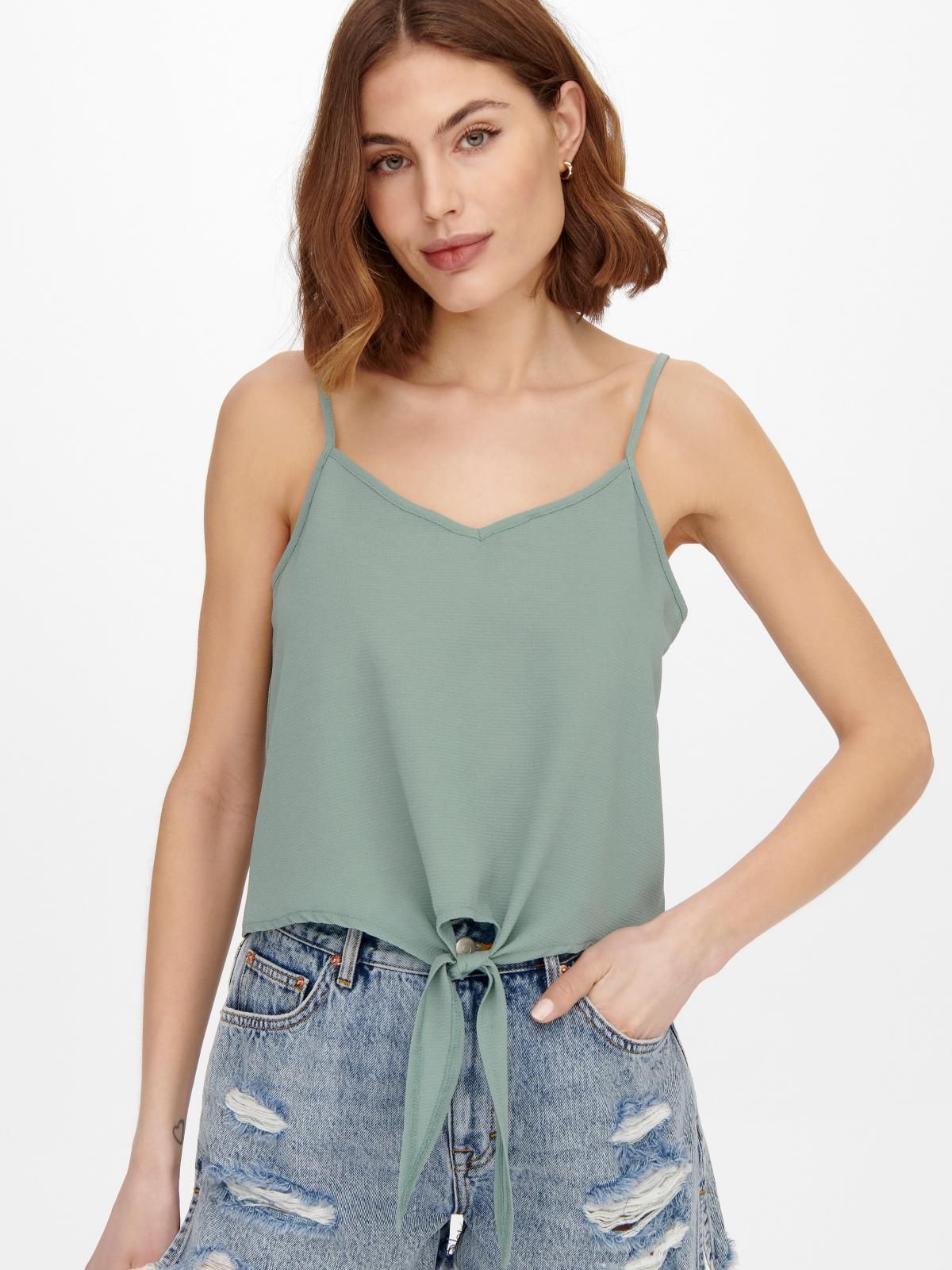 온리 트렌디 민소매 V넥 스트랩 탑 15271357_1467 GREY / CHINOIS GREEN - 상품 이미지