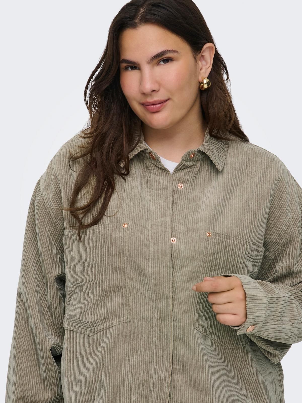 온리 코듀로이 오버사이즈 긴팔 셔츠 15367986_8524 BROWN / WEATHERED TEAK 이미지 7