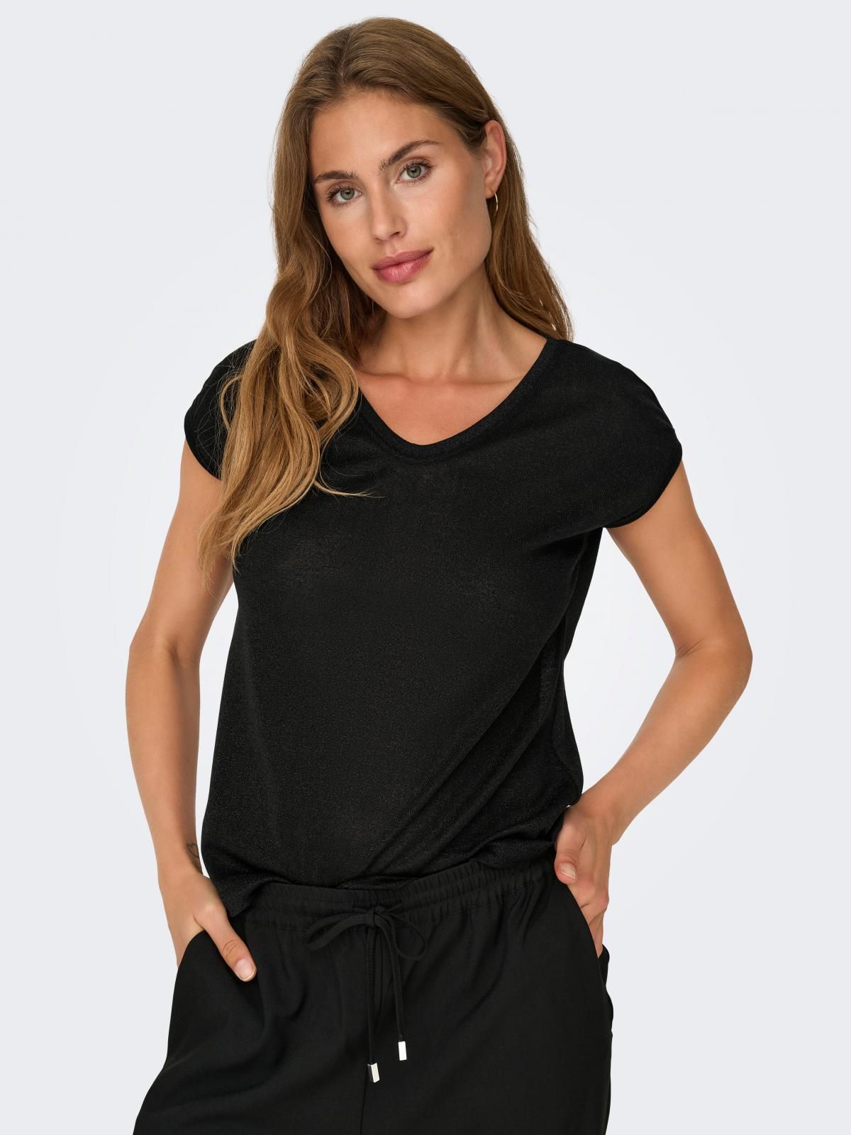온리 베이직 소프트 루즈핏 반팔 티셔츠 15136069_2161 BLACK / BLACK - 상품 이미지