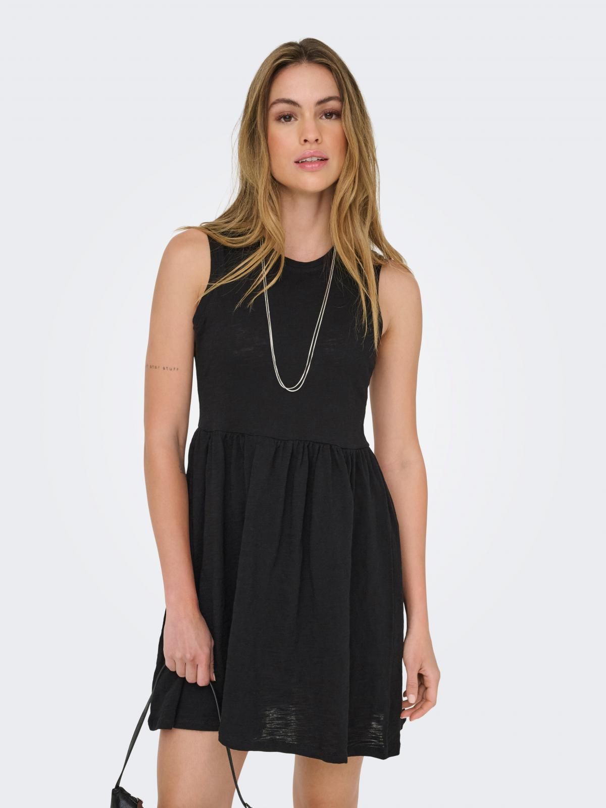온리 슬리브리스 라운드넥 미니 원피스 15348022_2161 BLACK / BLACK - 메인 이미지