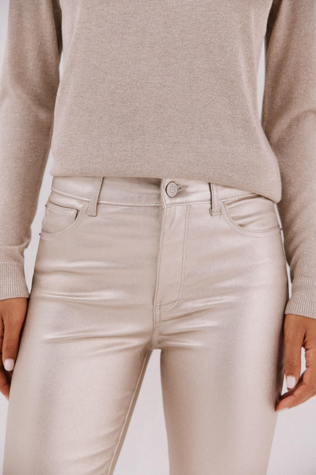 꼬르떼피엘 테크니컬 레진 코팅 슬림핏 팬츠 9952136 BEIGE - 상세 이미지 3