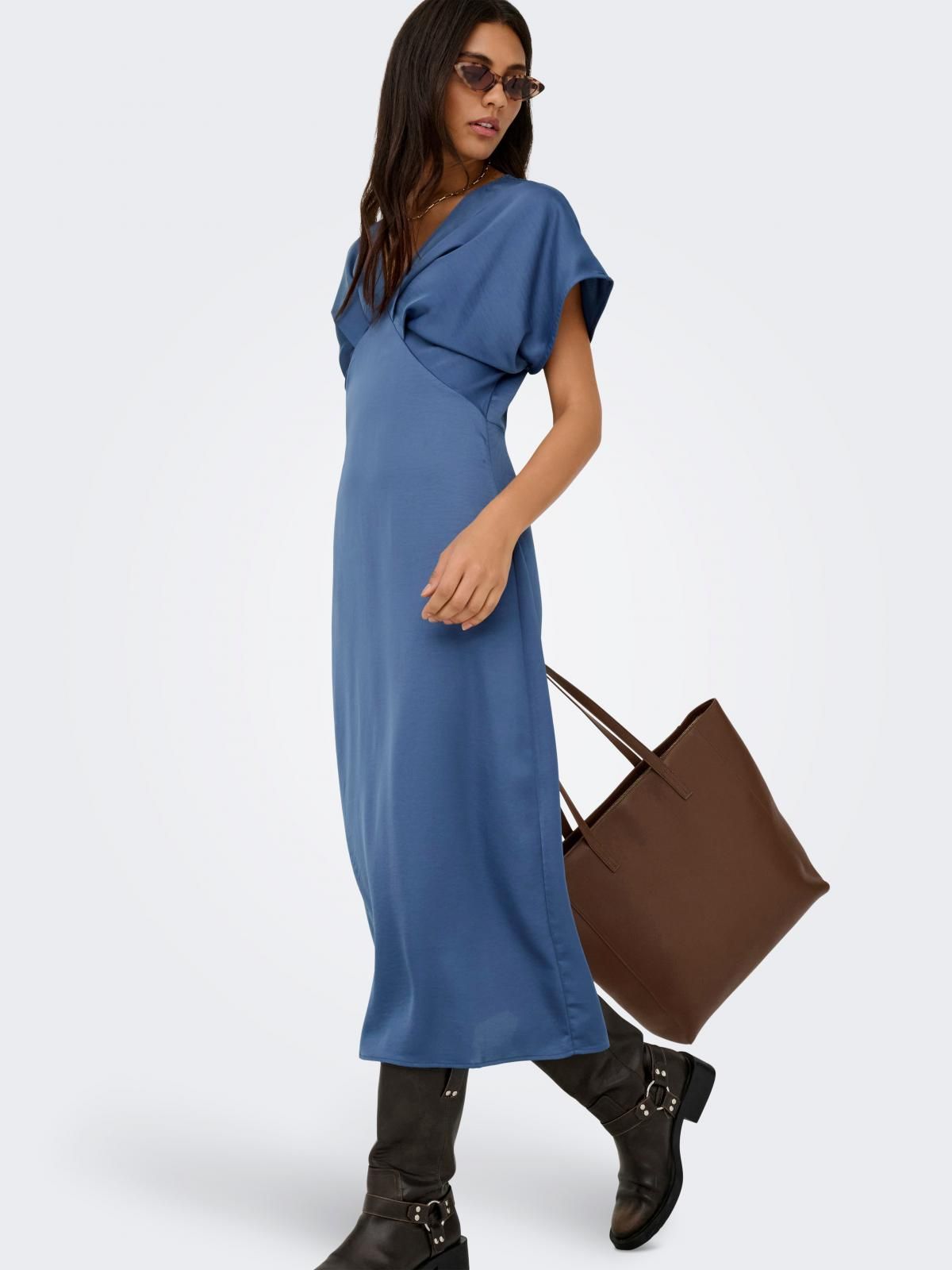 제이디와이 트렌디 브이넥 롱 원피스 슬림핏 15375037_2081 BLUE / VINTAGE INDIGO 이미지 6