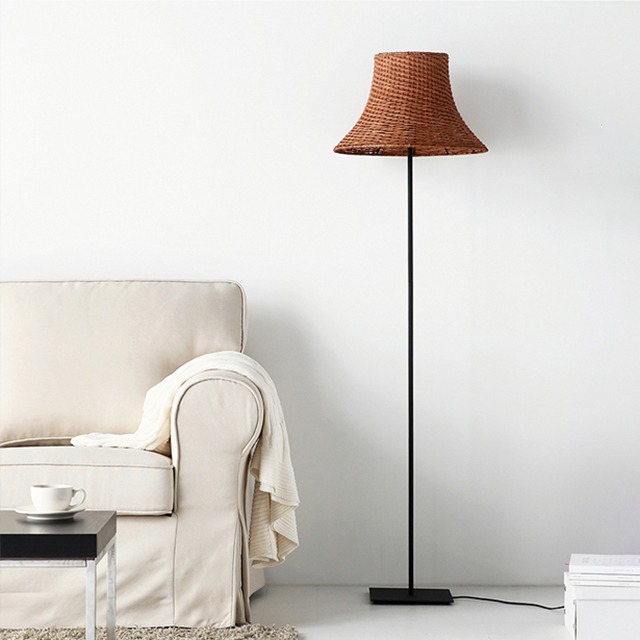 RATTAN 장스탠드 E26 KS1953F 라탄 6353.7993 + E26 LED 스마트전구 9W 컬러 세트 - 메인 이미지
