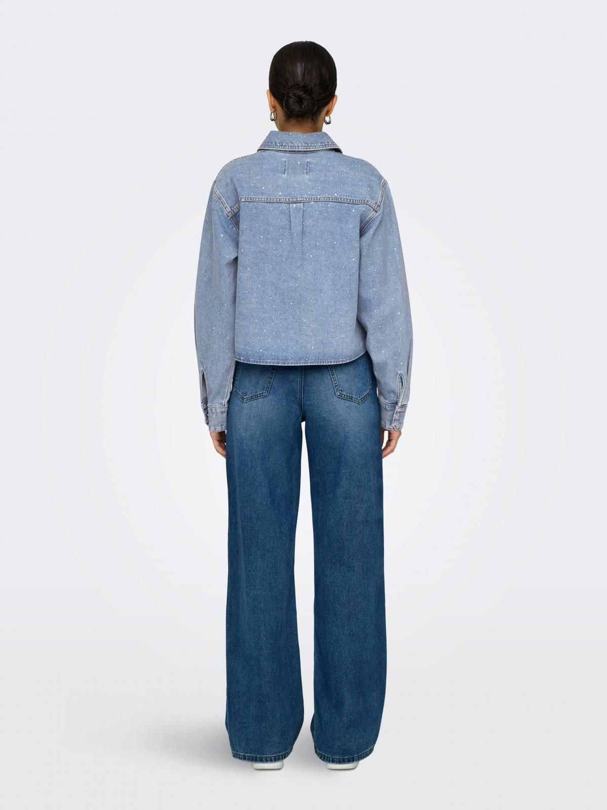 온리 트렌디 크롭 데님 셔츠 15352423_2116 BLUE / LIGHT BLUE DENIM - 상세 이미지 2