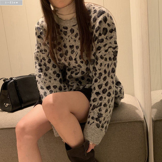 하입 호피 레오파드 오버핏 하프 울 니트 2col 겨울 봄 박시 보송 라운드 제이플로우 - 상세 이미지 2