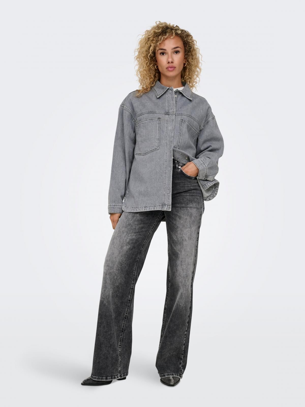 온리 오버핏 데님 긴팔 셔츠 15336153_2105 GREY / MEDIUM GREY DENIM - 상세 이미지 5