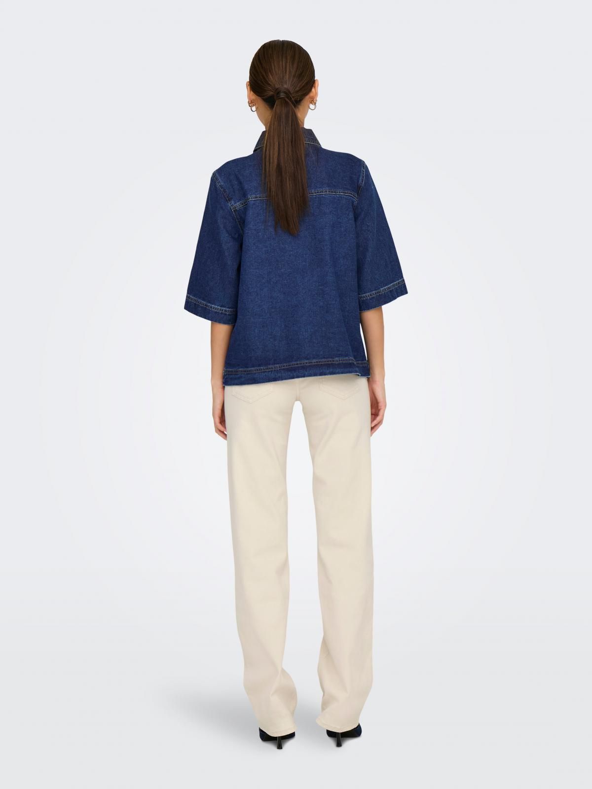 온리 오버핏 데님 반팔 셔츠 15347084_2114 BLUE / DARK BLUE DENIM - 상세 이미지 2