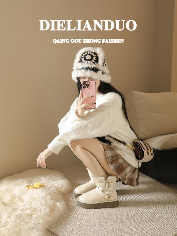 여성 겨울 플리스 안감 두꺼운 밑창 따뜻한 착용감 가벼운 여성패딩부츠 미끄러짐 방지 통굽 스타일 겨울신발 - 상세 이미지 4