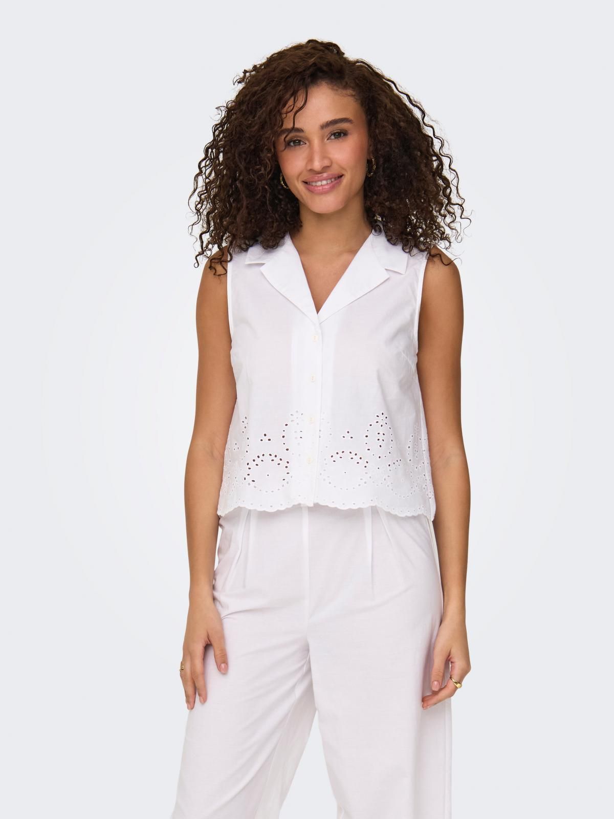 온리 펀칭 자수 레이스 민소매 셔츠 15344874_5 WHITE / BRIGHT WHITE - 상품 이미지