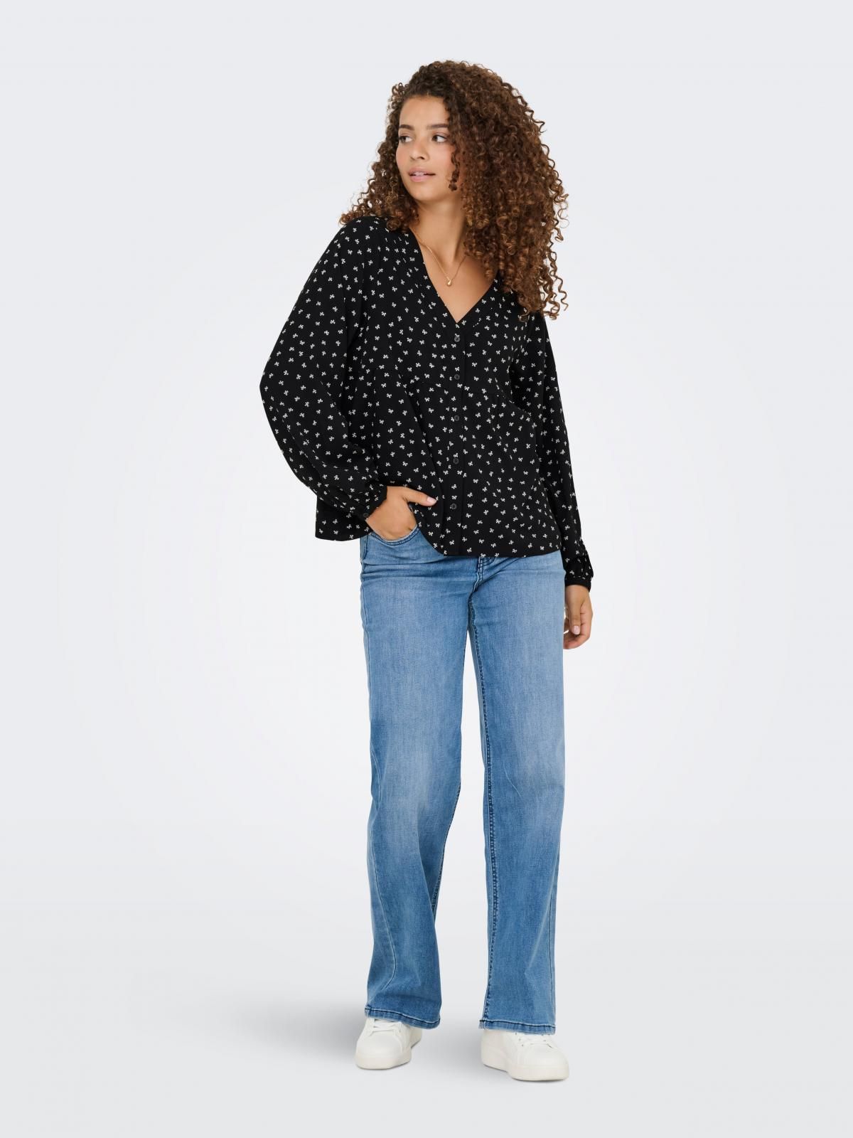 온리 브이넥 도트 프린트 블라우스 15357424_2161_1224954 BLACK / BLACK - 상세 이미지 5