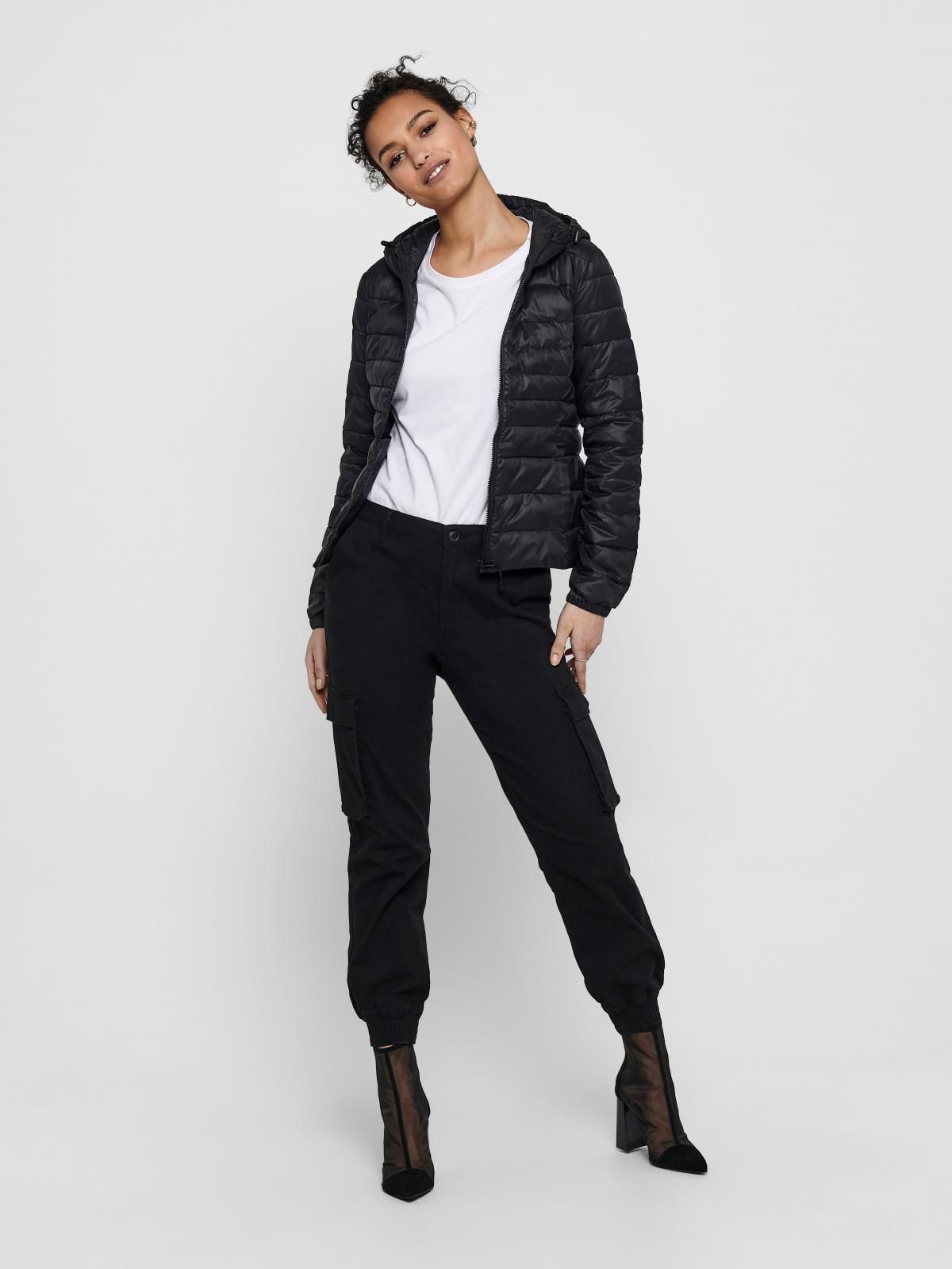 온리 라이트 하이넥 숏 퀼팅 자켓 15156569_2161 BLACK / BLACK - 상세 이미지 4