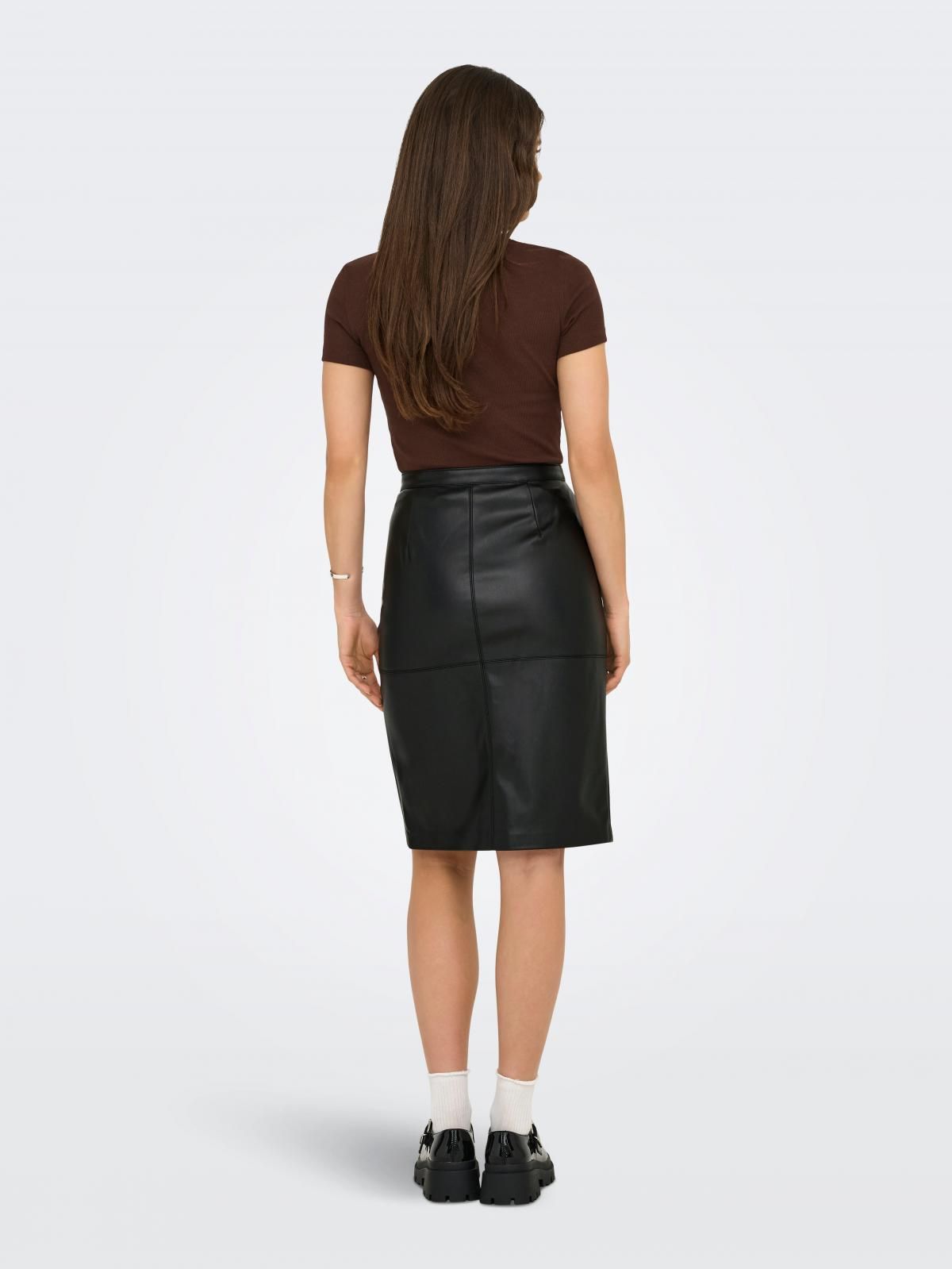 온리 페이크레더 미디 펜슬 스커트 슬릿 15315998_2161 BLACK / BLACK - 상세 이미지 3