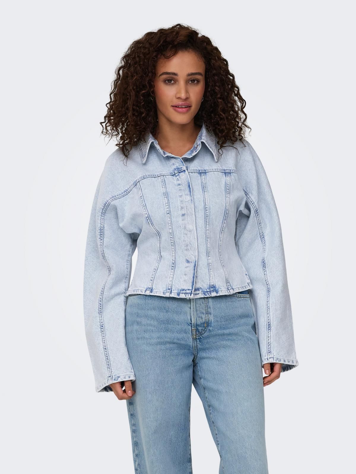 온리 라이트 크롭 데님 재킷 15355066_2116 BLUE / LIGHT BLUE DENIM - 상품 이미지