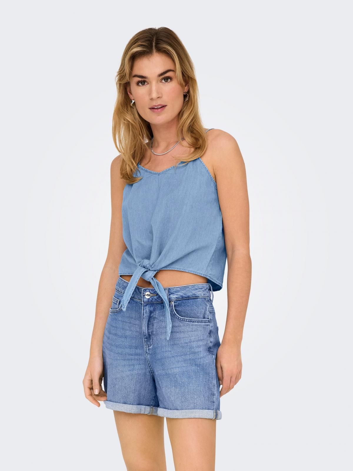 온리 라이트 브이넥 스트랩 민소매 탑 15343004_2116 BLUE / LIGHT BLUE DENIM - 상세 이미지 2
