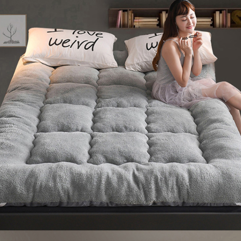 따뜻한 겨울토퍼 두꺼운 침대위토퍼 자가 발열매트