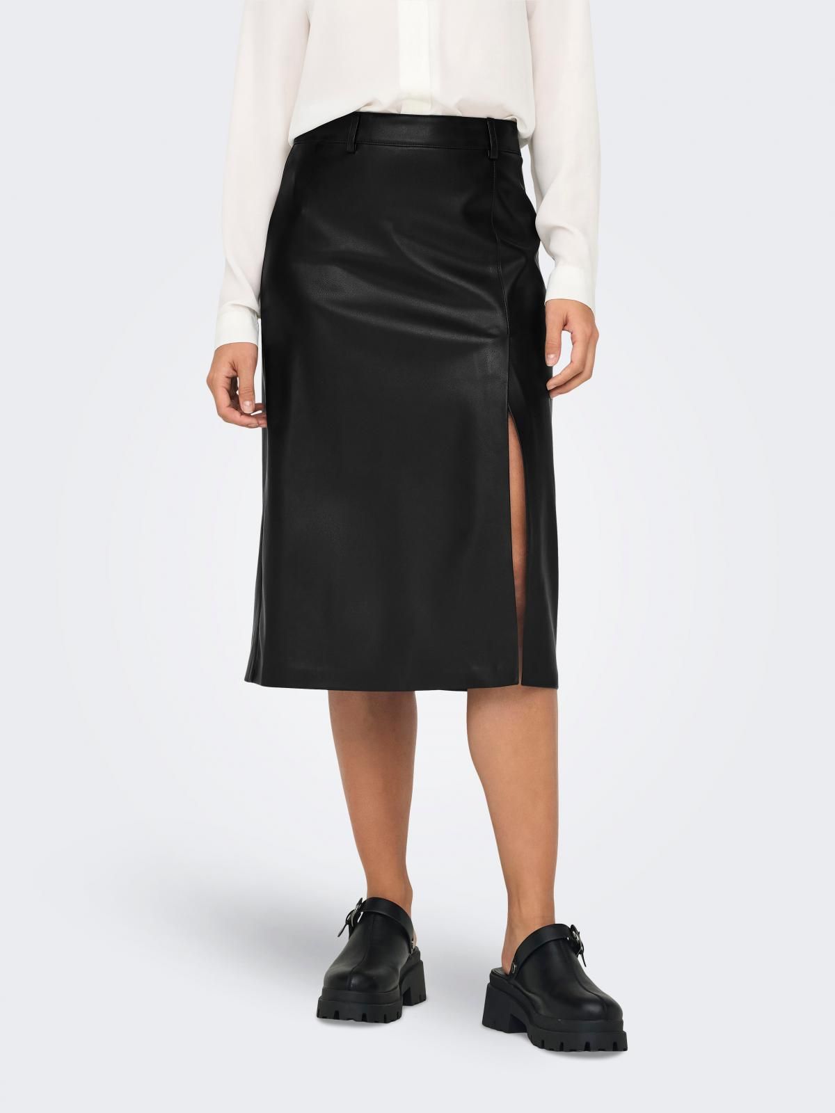 온리 페이크 레더 미디 스커트 슬릿 15325943_2161 BLACK / BLACK - 상품 이미지