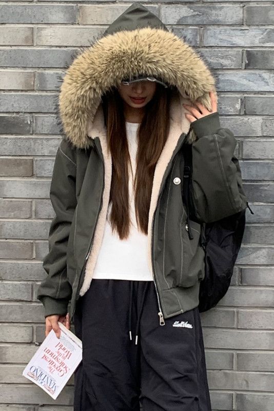 여성 오버핏 루즈핏 후드 패딩 항공 점퍼 두툼한 겨울 아우터 보온 따뜻한 데일리 숏 자켓 스트릿 힙한 캐주얼 스타일 간절기 코디 - 상세 이미지 3