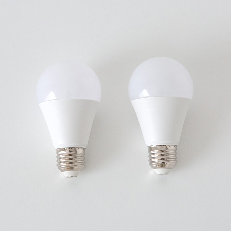 E26 MKB LED 전구 10W - 메인 이미지
