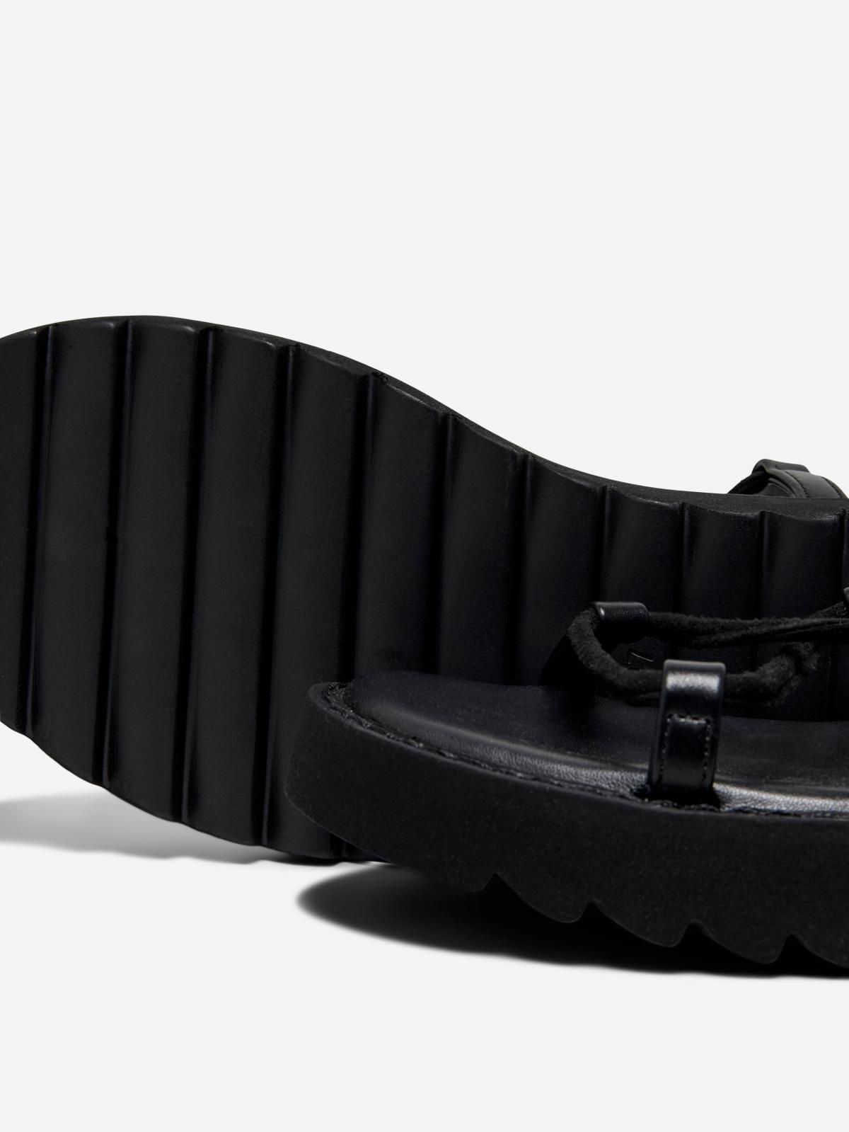 온리 레이스업 스트랩 샌들 15288055_2161 BLACK / BLACK - 상세 이미지 4