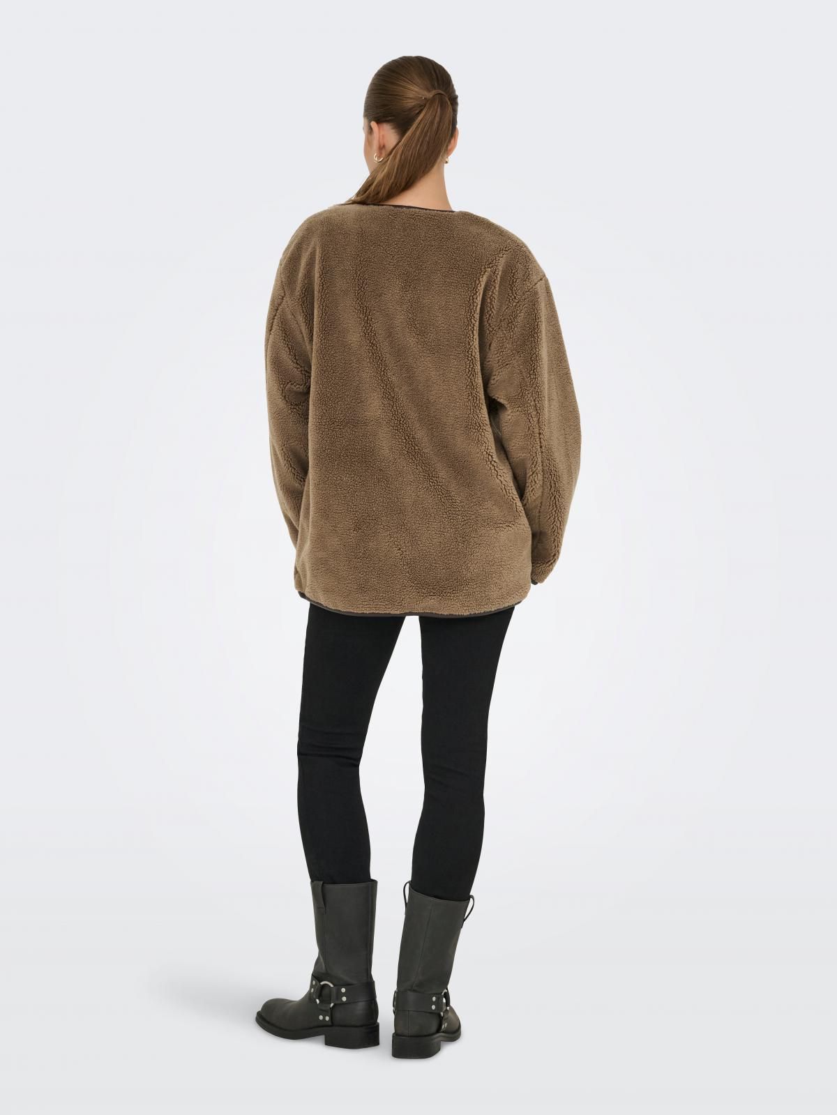 온리 테크니컬 플리스 루즈핏 숏코트 15322435_12943_1228892 BROWN / COCOA CREME - 상세 이미지 2