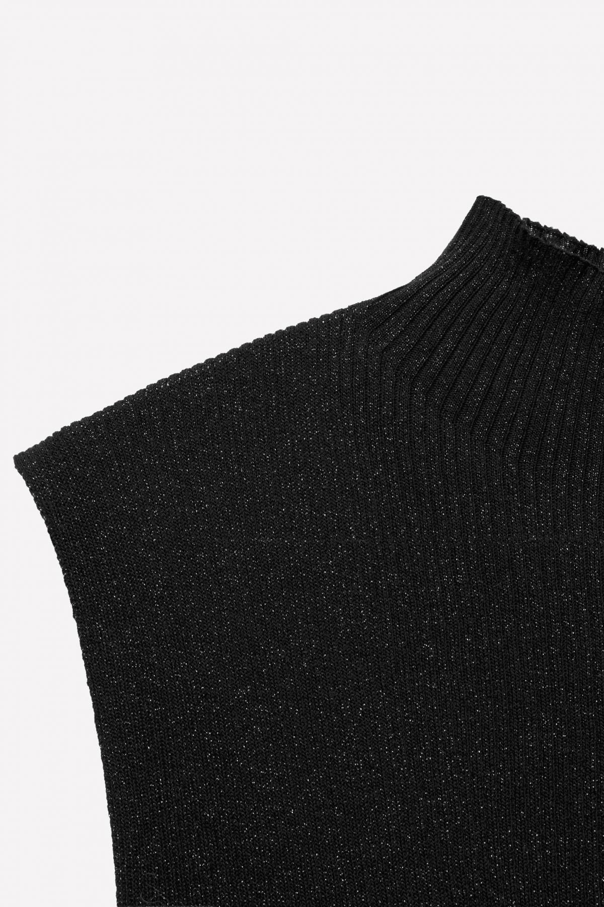 자라 테크니컬 슬림핏 니트 민소매 터틀넥 블랙 9598/360 BLACK - 상세 이미지 4