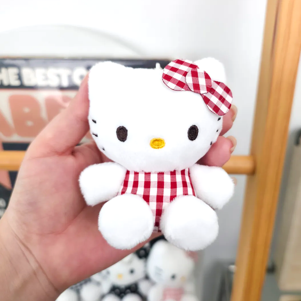 키티 인형키링 컬러패턴 하운드투스 핑크 레드 블랙 타탄 체크 도트 백꾸 산리오 키홀더 - 상세 이미지 4