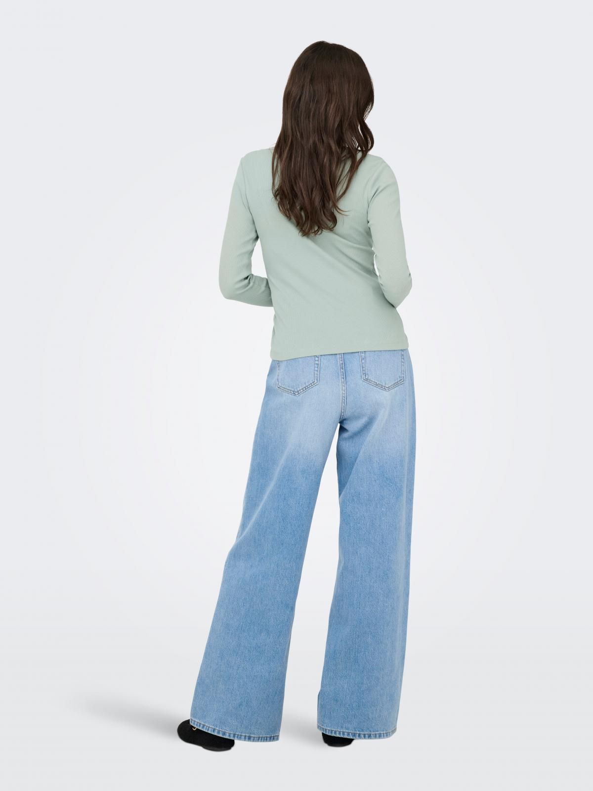 온리 라이트그린 크롭 브이넥 버튼 카디건 15365757_1453 GREEN / JADEITE - 상세 이미지 3