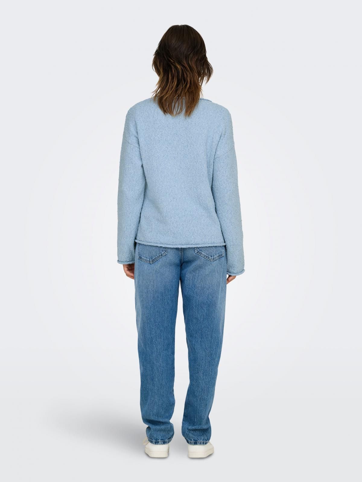 온리 라이트블루 소프트 라운드넥 니트 풀오버 15339651_3013 BLUE / SOFT CHAMBRAY - 상세 이미지 2