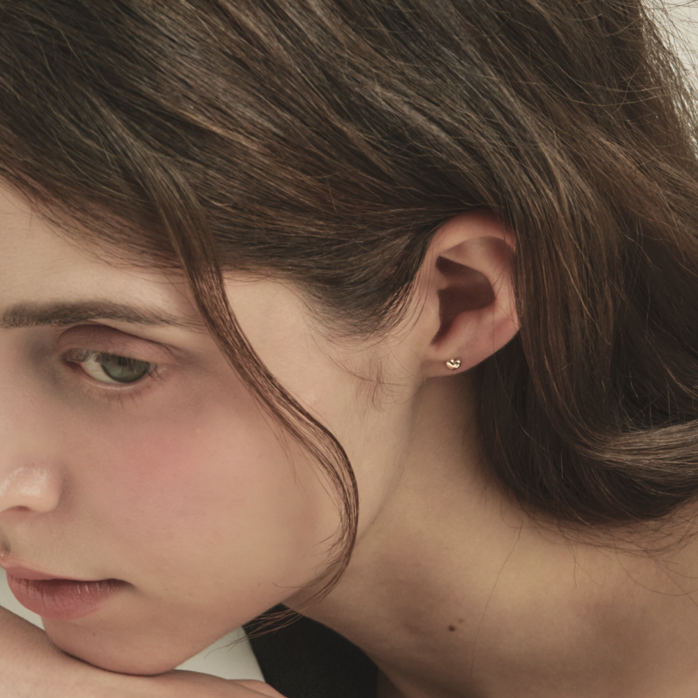 르앙 14k 보니타 미니 하트 귀걸이 피어싱