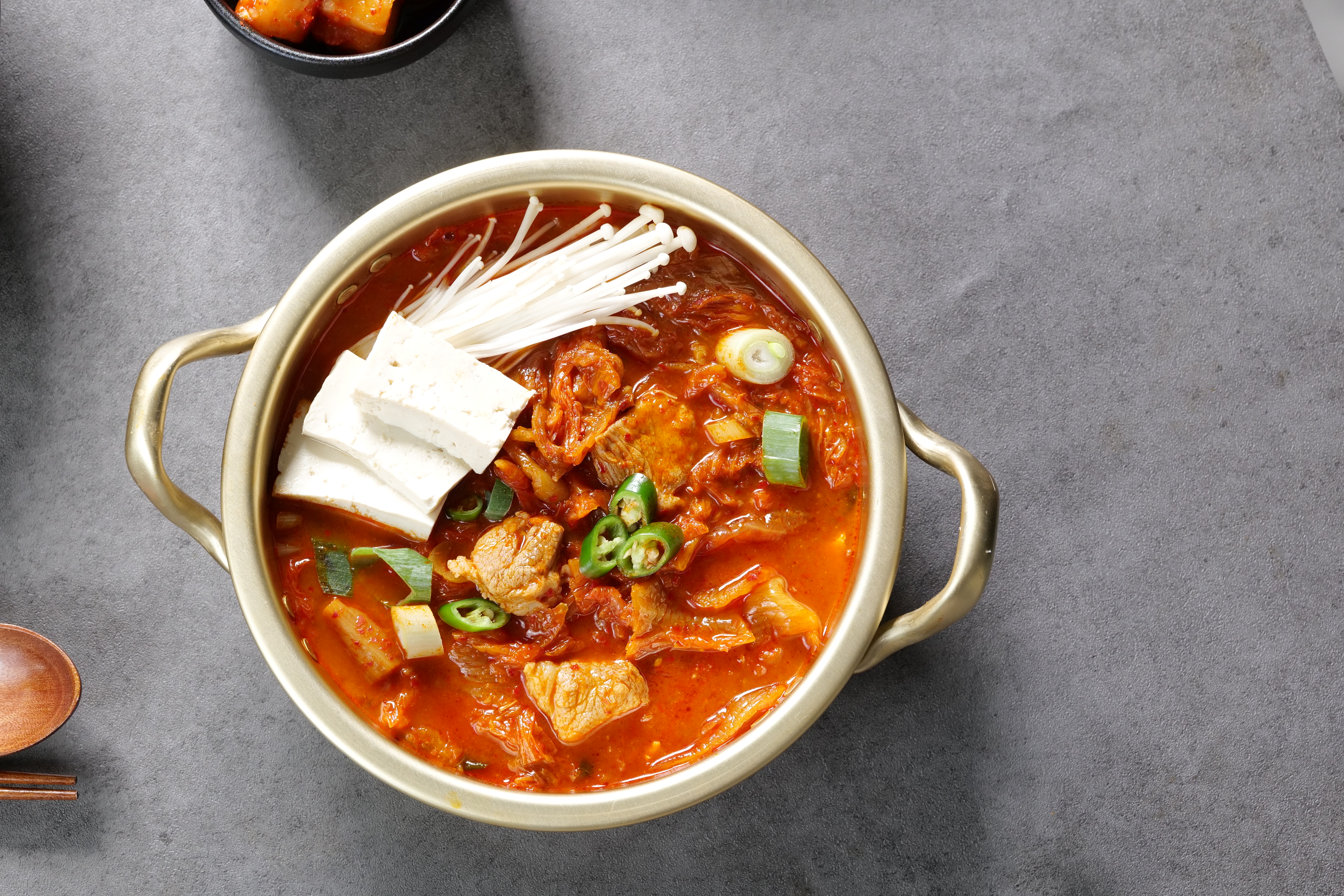 도깨비 김치찌개 국내산 돼지고기 캠핑 대용량 음식 김치찜 500g - 상세 이미지 3