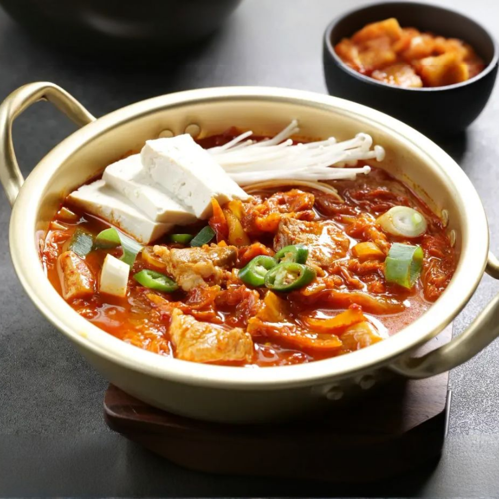 도깨비 김치찌개 국내산 돼지고기 캠핑 대용량 음식 김치찜 500g - 상품 이미지